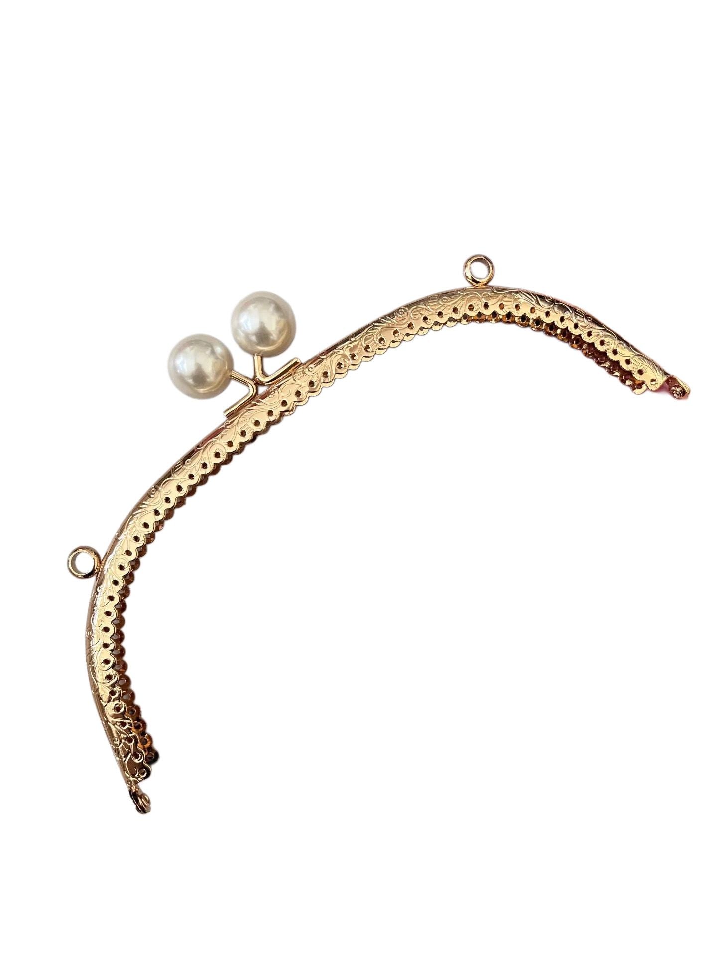 Çanta ve Cüzdan Klips İnci Başlıklı Oval 20.50 cm Altın