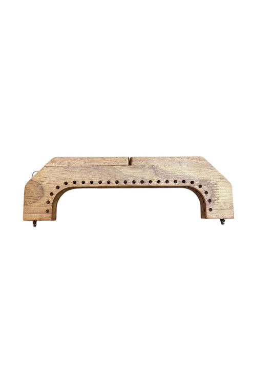 Ahşap Mıknatıslı Burs Delikli Ceviz Rengi 25 cm