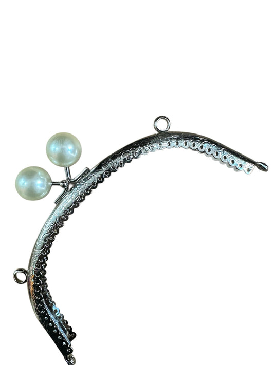 Çanta ve Cüzdan Klips  İnci  Başlıklı Oval 16.50 cm Nikel