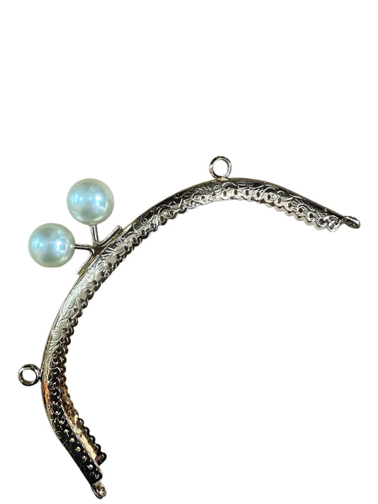 Çanta ve Cüzdan Klips  İnci  Başlıklı Oval 16.50 cm Altın